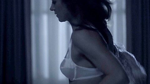 Pic: Shantel VanSanten in For All Mankind (2019)