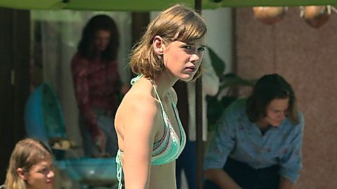 Pic: Mathilde Warnier in The Serpent (2021)