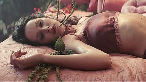 Pic: Bailee MyKell Cowperthwaite in Doors (2021)