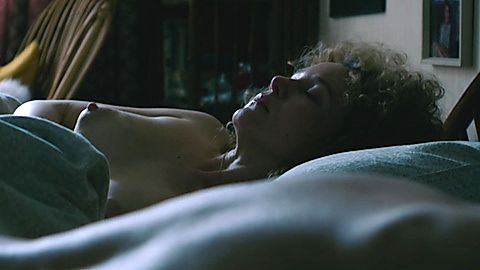 Pic: Angelina Häntsch in We Children from Bahnhof Zoo (2021)