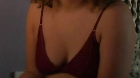 Pic: Rose Matafeo in Starstruck (2021)