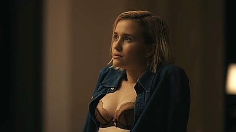 Pic: Julia Goldani Telles in The Girlfriend Experience (2016)