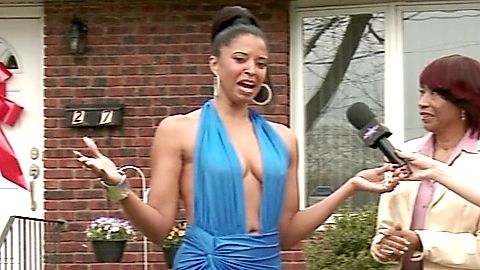 Pic: Renée Elise Goldsberry in Girls5eva (2021)