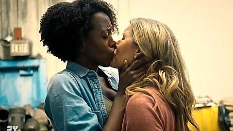 Pic: Rukiya Bernard in Van Helsing (2016)