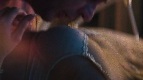 Pic: Elise Schaap in Ferry (2021)