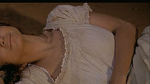 Pic: Laura San Giacomo in Quigley Down Under (1990)