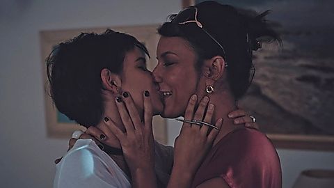 Pic: Guta Ruiz in Skull: The Mask (2020)