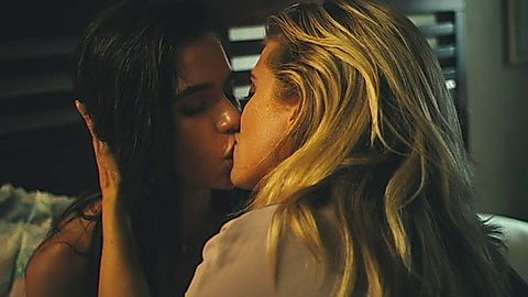 Pic: AnnaLynne McCord in Feral State (2021)