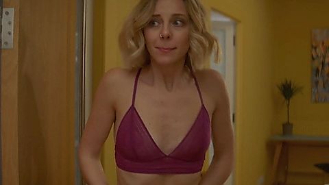 Pic: Sophia Di Martino in End-O (2019)