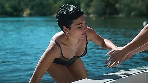 Pic: Carla Díaz in Elite (2018)