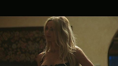Pic: Gia Skova in The Serpent (2021)