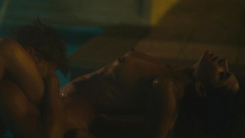 Pic: Sarah Shahi in Sex/Life (2021)