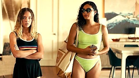 Pic: Brittany O'Grady in The White Lotus (2021)