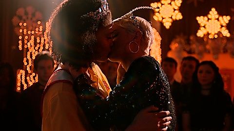 Pic: Christina Kartchner in Never Have I Ever (2020)