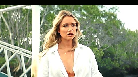 Pic: Katrina Bowden in Great White (2021)