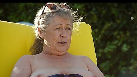 Pic: Noni Hazlehurst in The End (2020)