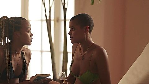 Pic: Jordan Alexander in Gossip Girl (2021)