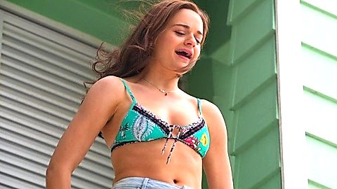 Pic: Joey King in The Kissing Booth 3 (2021)