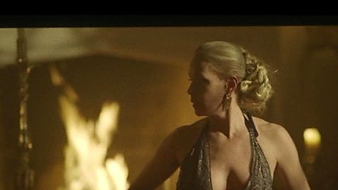 Pic: Carolina Ferraz in Hard (2020)