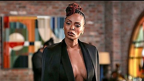 Pic: Eva Marcille in All the Queen's Men (2021)