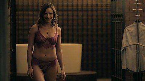 Pic: Paulette Hernández in The Five Juanas (2021)