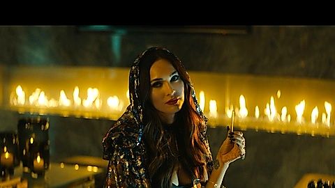 Pic: Megan Fox in Night Teeth (2021)
