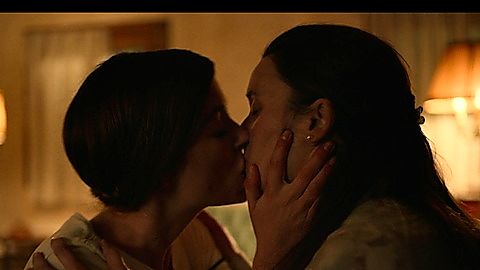 Pic: Victória Guerra in Glória (2021)