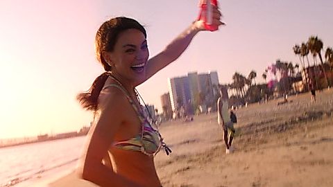 Pic: Mila Kunis in Four Good Days (2021)