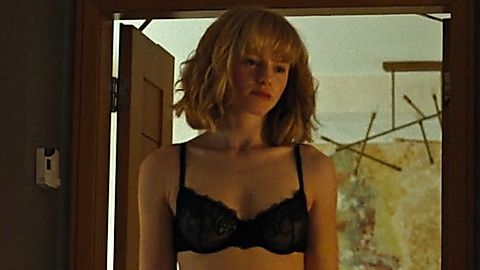 Pic: Emma Laird in Mayor of Kingstown (2021)