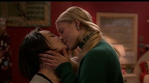 Pic: Reneé Rapp in The Sex Lives of College Girls (2021)