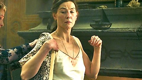 Pic: Rosamund Pike in The Wheel of Time (2021)