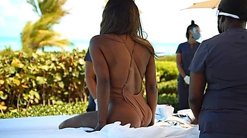 Pic: Kenya Moore in The Real Housewives Ultimate Girls Trip (2021)
