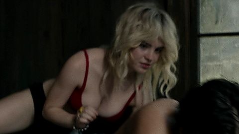 Pic: Sophie Thatcher in Yellowjackets (2021)