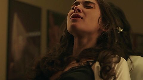 Pic: Alexandra Chelaru in Gossip Girl (2021)