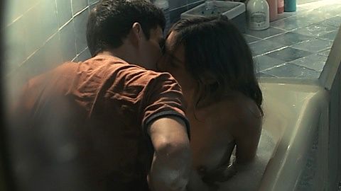Pic: Dara Tombroff in Coyotes (2021)