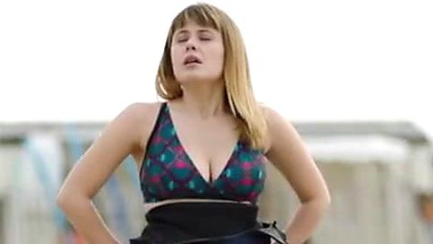 Pic: Roxane Bret in J'ai menti (2021)