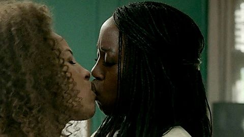 Pic: Rukiya Bernard in Yellowjackets (2021)