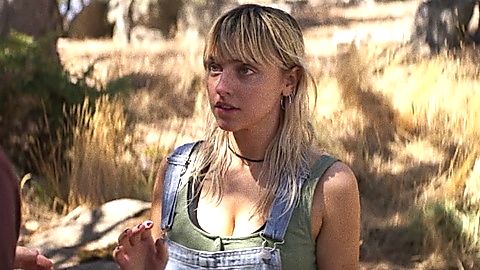 Pic: BeBe Bettencourt in The Dry (2021)