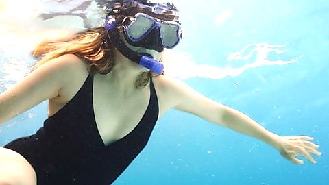 Pic: Alicia Silverstone in The Requin (2022)