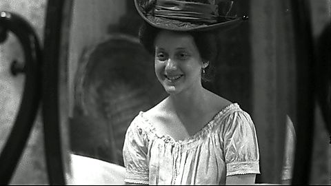 Pic: Carol Kane in Hester Street (1975)