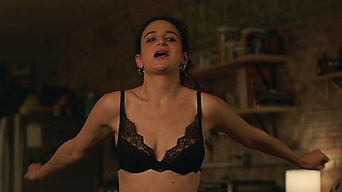 Pic: Jenny Slate in I Want You Back (2022)