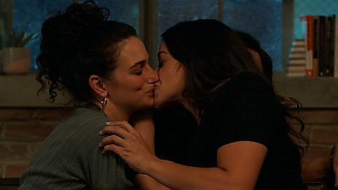 Pic: Jenny Slate in I Want You Back (2022)