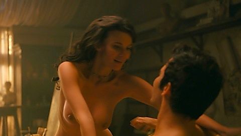 Pic: Emily Barber in Bridgerton (2020)