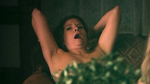 Pic: Lennon Parham in Minx (2022)