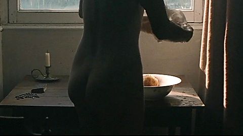 Pic: Roxane Duran in The Cursed (2022)