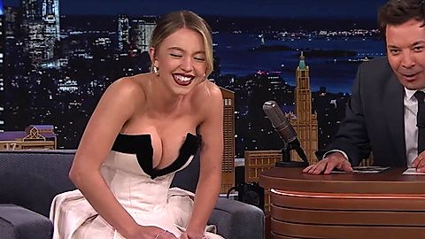 Pic: Sydney Sweeney in The Tonight Show Starring Jimmy Fallon (2014)