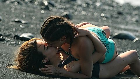 Pic: Amaia Aberasturi in Welcome to Eden (2022)