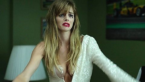 Pic: Samara Weaving in The Valet (2022)