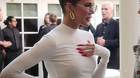 Pic: Khloe Kardashian in The Kardashians (2022)