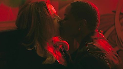 Pic: Kim Cattrall in Queer as Folk (2022)